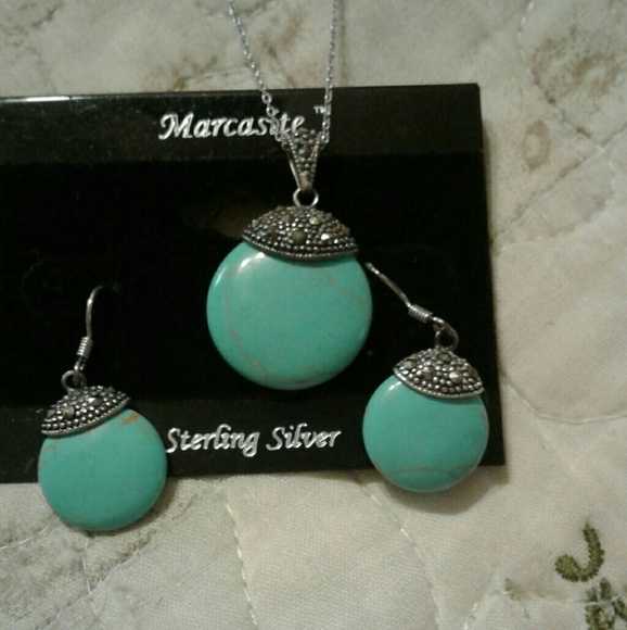 Turquoise and silver marcasite necklace/earring se - Picture 1 of 2